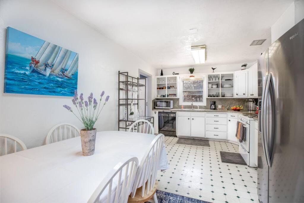 Pet Friendly Millcreek Home Close To Downtown/Mtns Salt Lake City Exterior photo