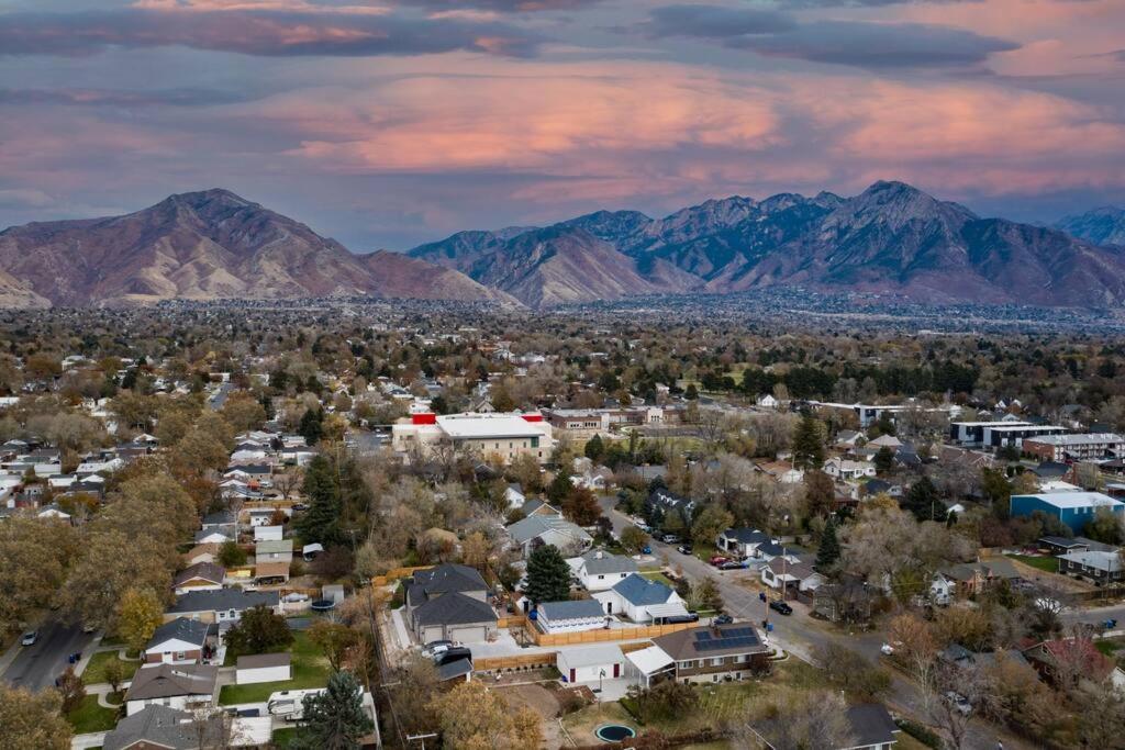 Pet Friendly Millcreek Home Close To Downtown/Mtns Salt Lake City Exterior photo