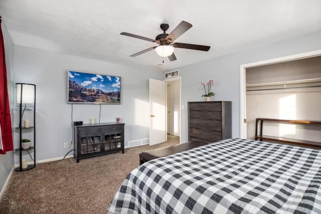 Pet Friendly Millcreek Home Close To Downtown/Mtns Salt Lake City Exterior photo